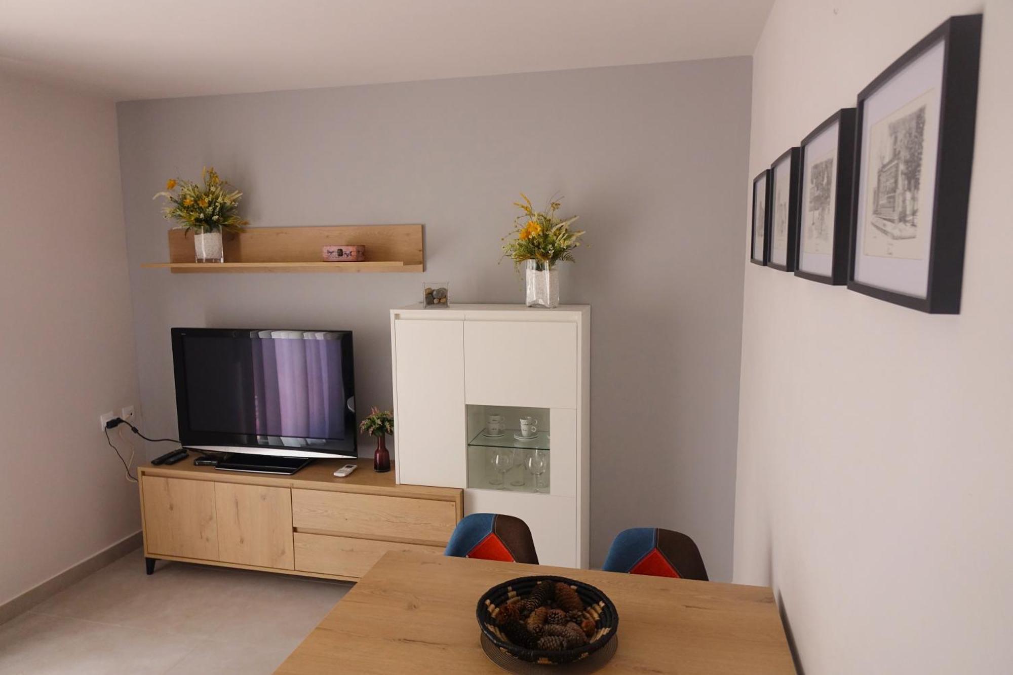 Apartament Duplex "Alsina" Apartment Tremp Ngoại thất bức ảnh